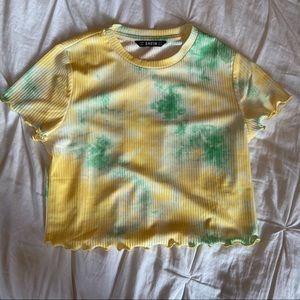 tie-dye cropped top